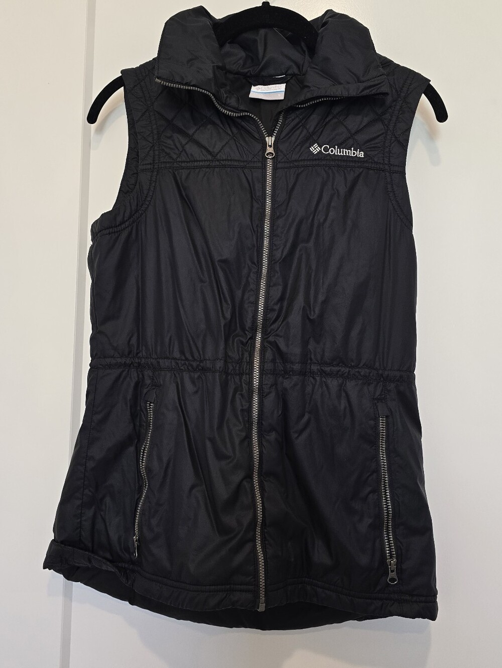 Columbia Black Quilted Women's Insulated Vest With Pockets And Hood